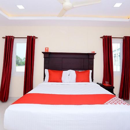 Hotel O Malabar Plaza Kochi Exterior photo